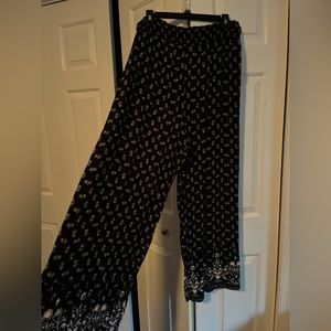 Black/white paisley women’s wide-leg pants - xhilaration XXL
